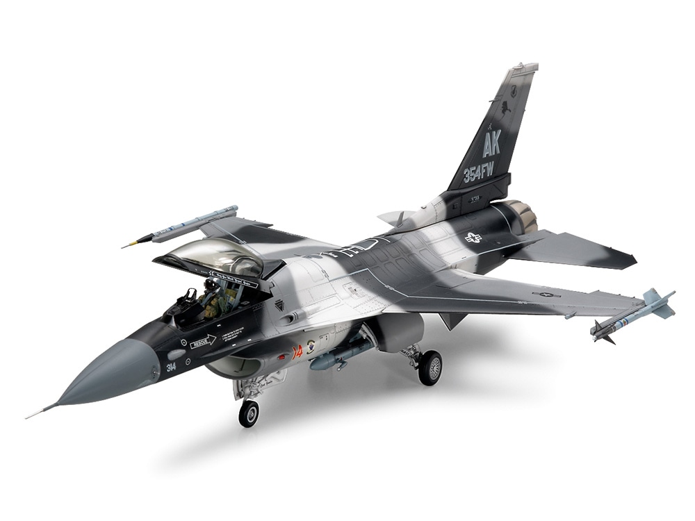 1/48 SCALE F-16C/N “AGGRESSOR/ADVERSARY”