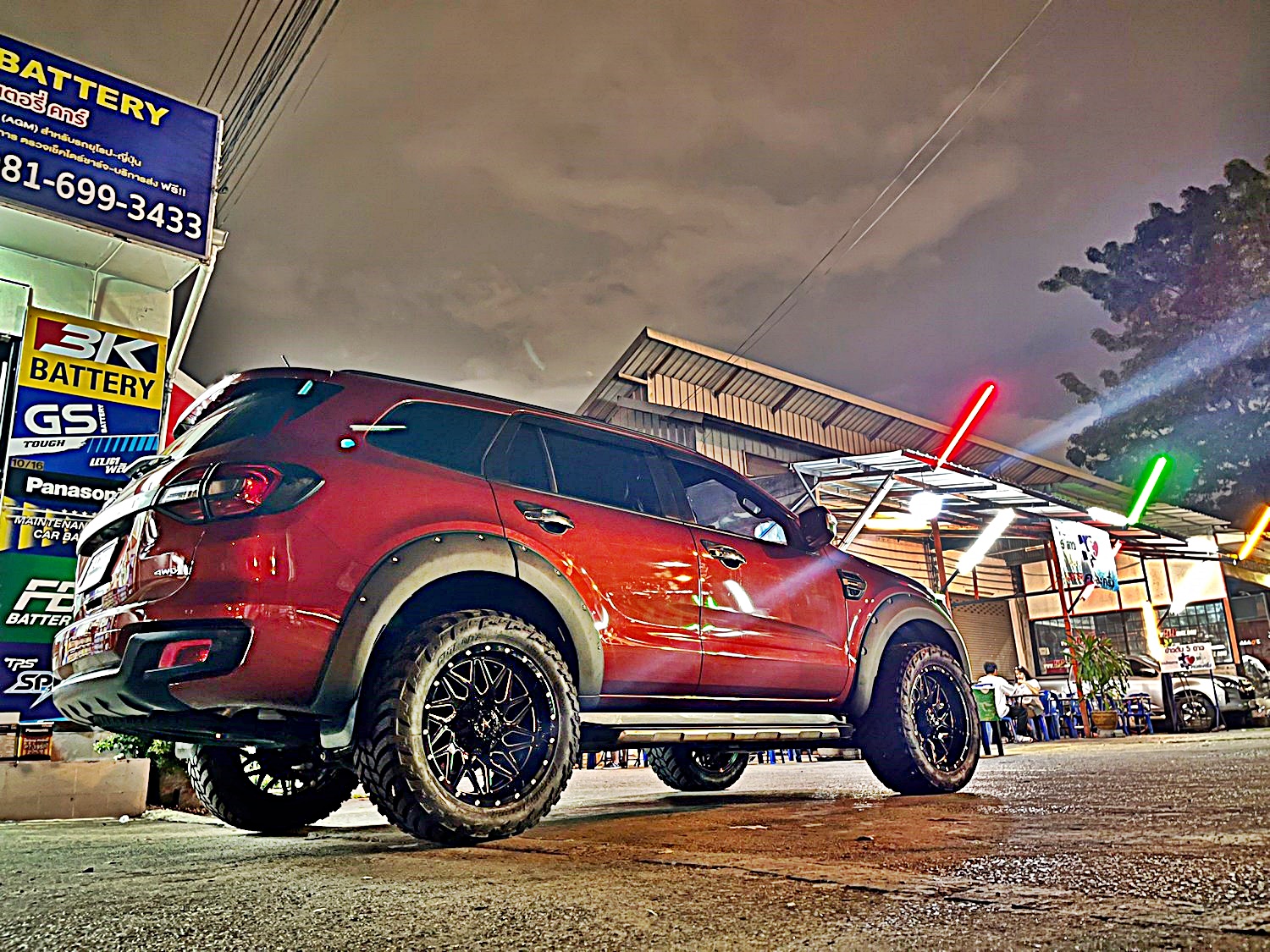 FORD EVEREST แบบไม่ยก โคตรเต็ม