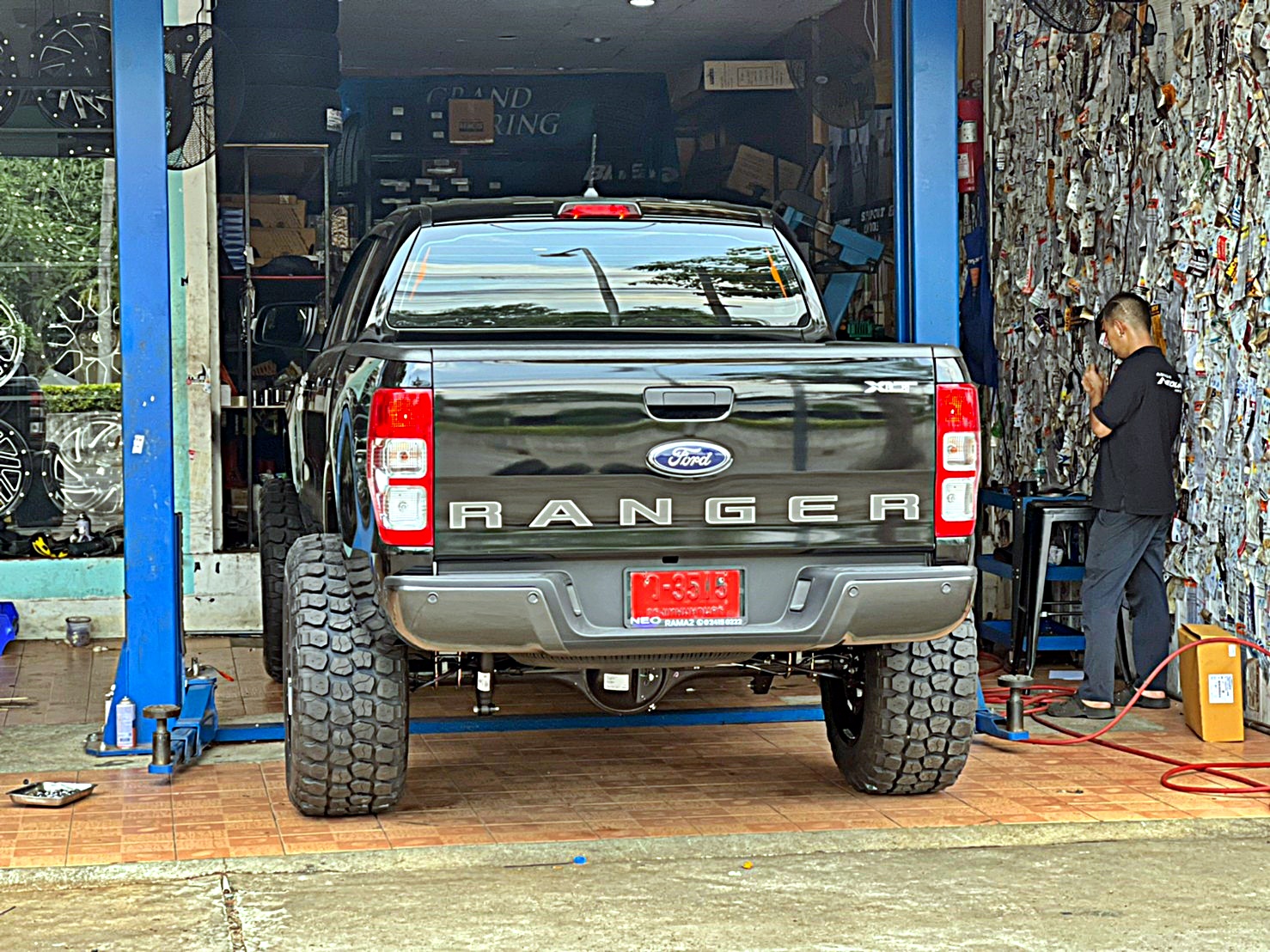 FORD ทรงเมกา ขอบ20 ลายใหม่ที่ STEP9