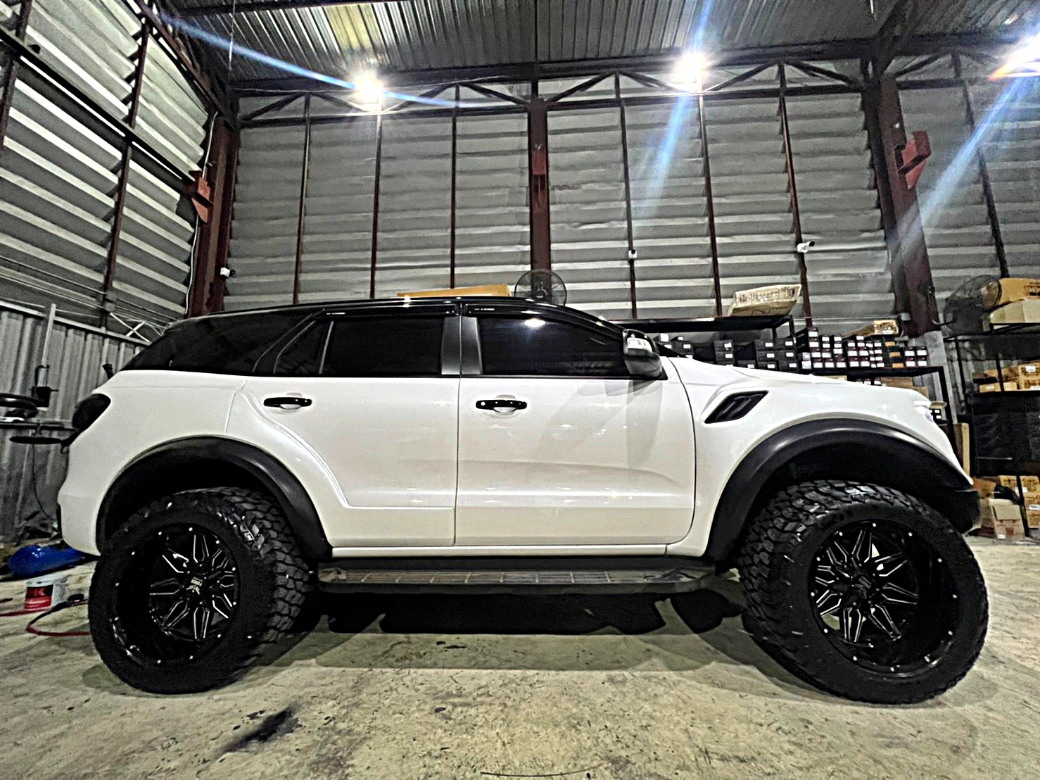 #FORD_EVEREST_ทรงเมกา ที่ STEP9