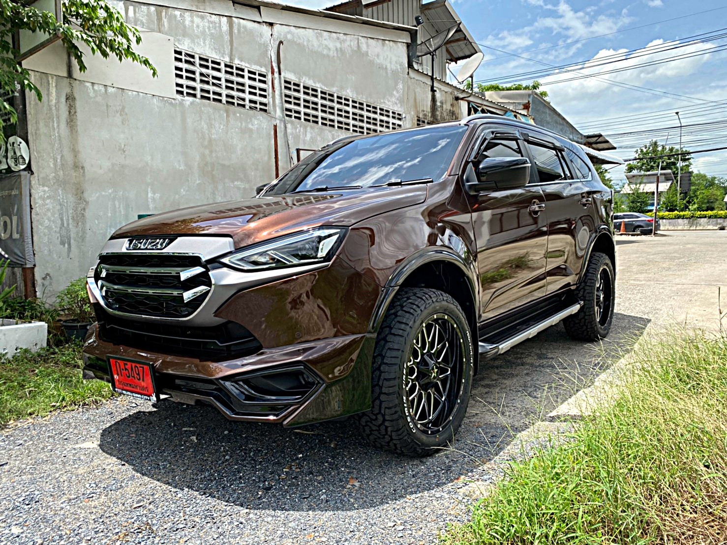 MU-X แต่งออฟโรด แบบไม่ยกที่ STEP9