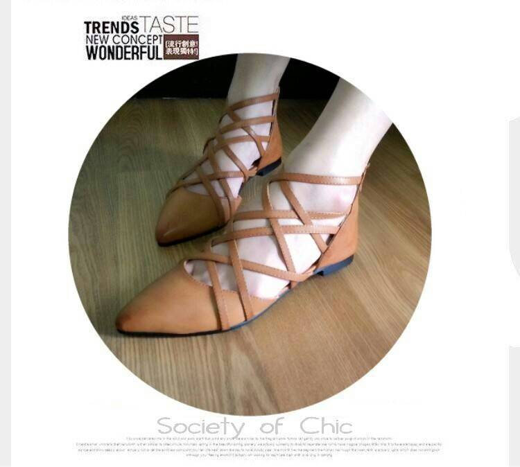 รองเท้าหัวแหลม หนังนิ่ม หน้าสานเก๋สุดๆ