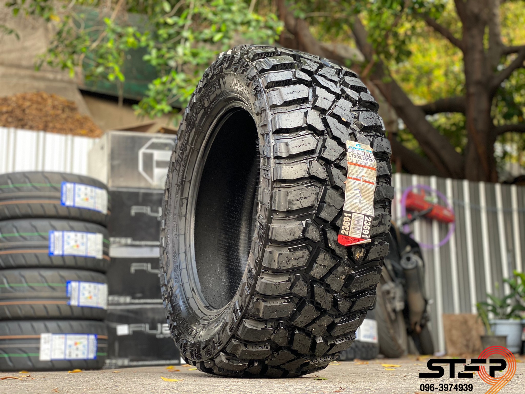 COOPER STT PRO 295/55-20 เส้น 8500 ปกติ 15000 ปี17