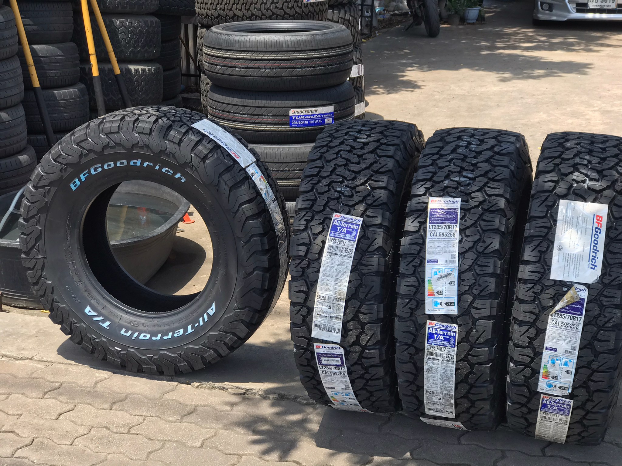 BF GOODRICH KO2 285/70-17 มาใหม่ปี21