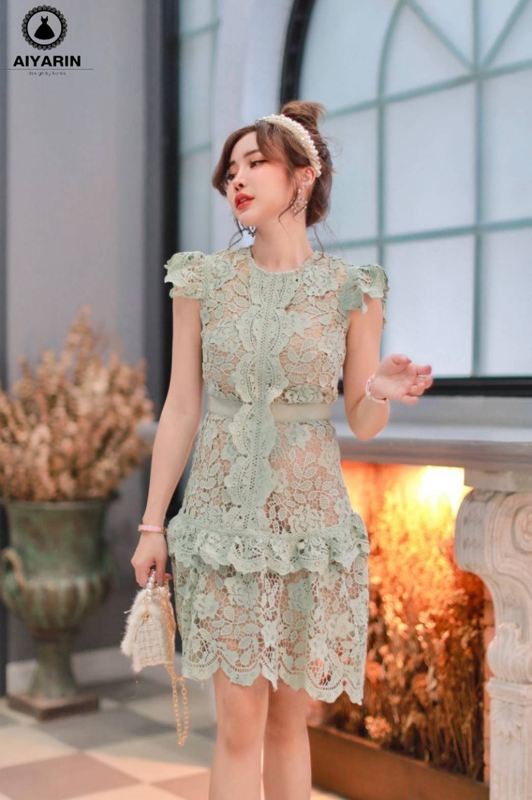 เดรสผ้าปักลุกไม้เเน่นๆ ผ้าสวยมั้กๆๆสั่งทำอย่างเเน่นนะคะสวยมากค่ะ
