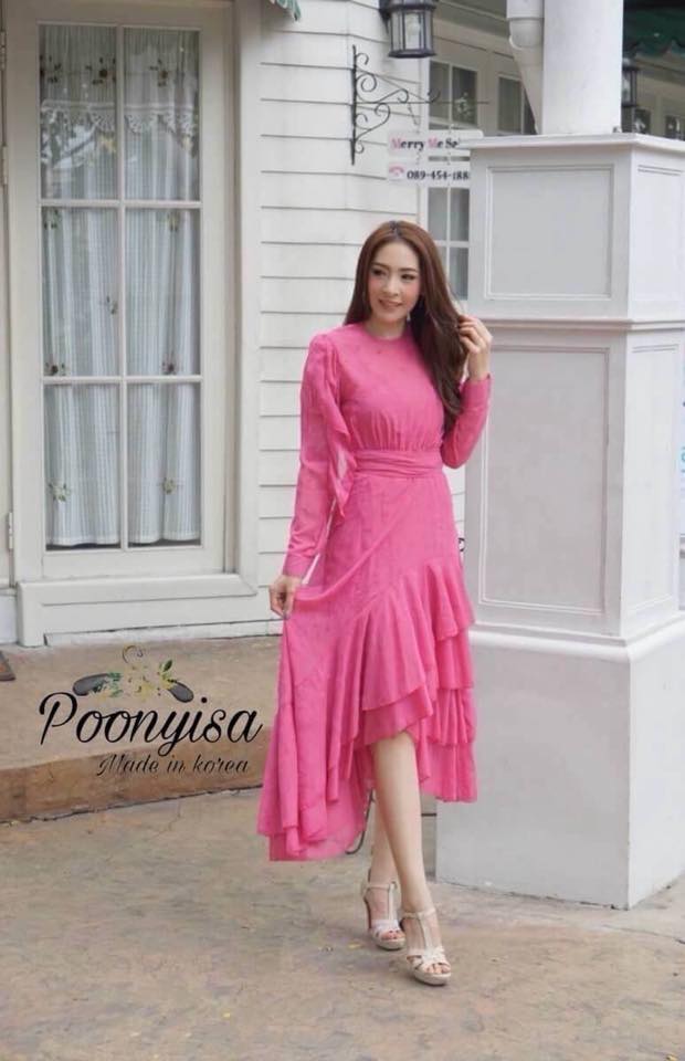 Dress คอกลมแขนยาว