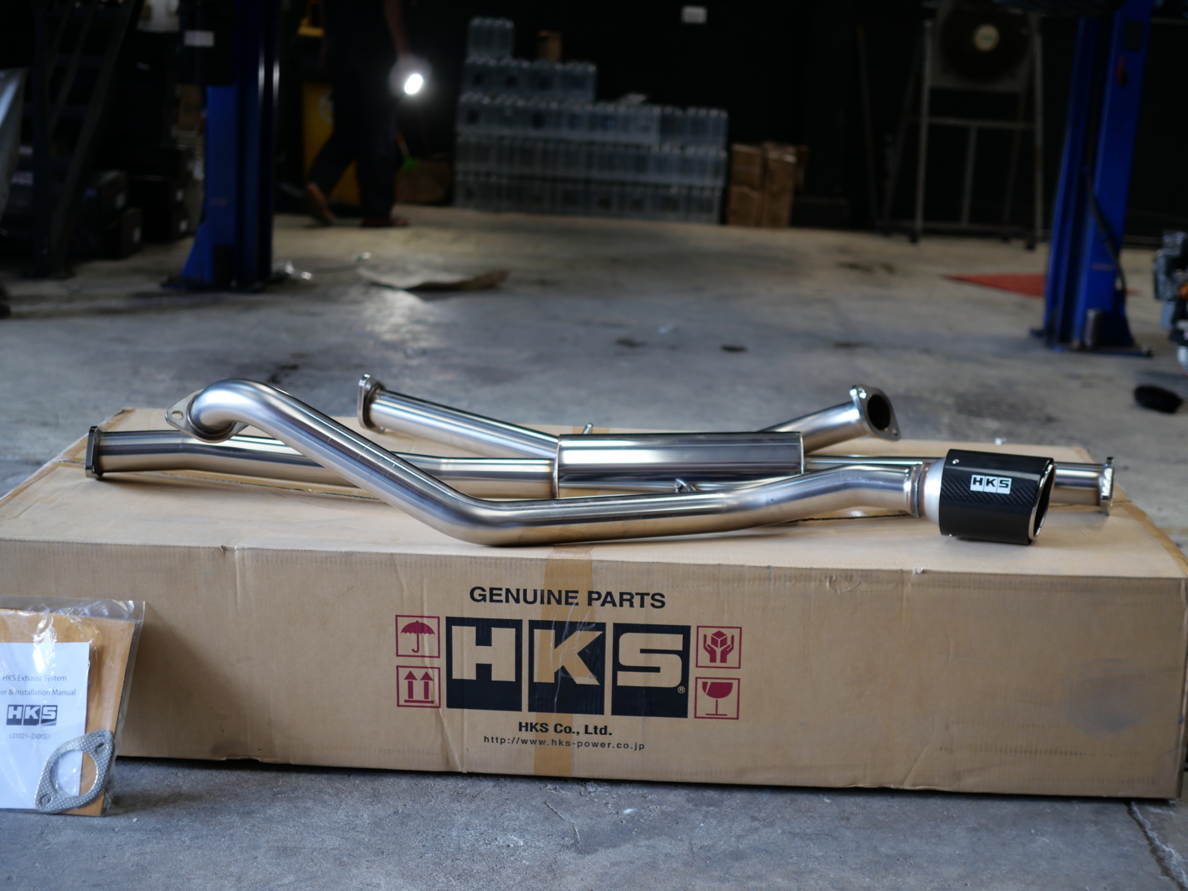 อเดี๋ยว HKS ตรงรุ่น Ford Raptor GEN1 ปี 2018-2022 ราคาถูกที่สุดที่ STEP9