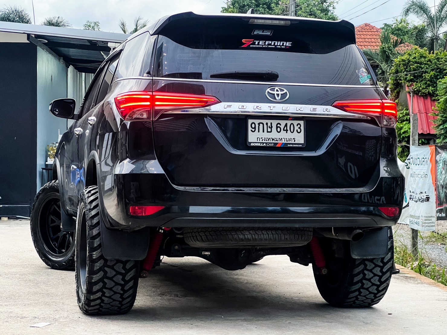 TOYOTA FORTUNER ทรงเมกา FC จองคิวมาจากเชียงใหม่