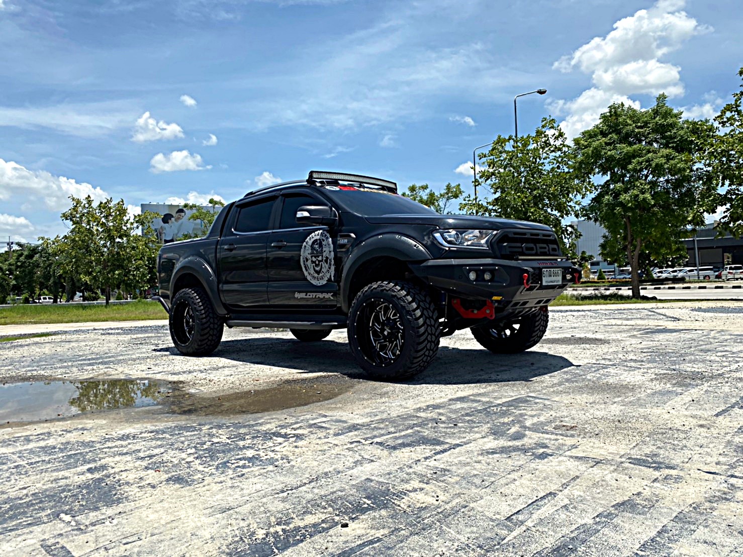 FORD WILDTRACK ทรงเมกา