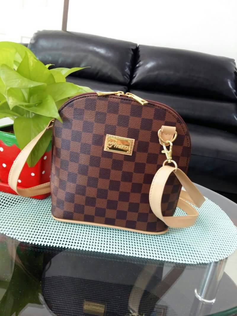 กระเป๋าแฟชั่นงานไทย