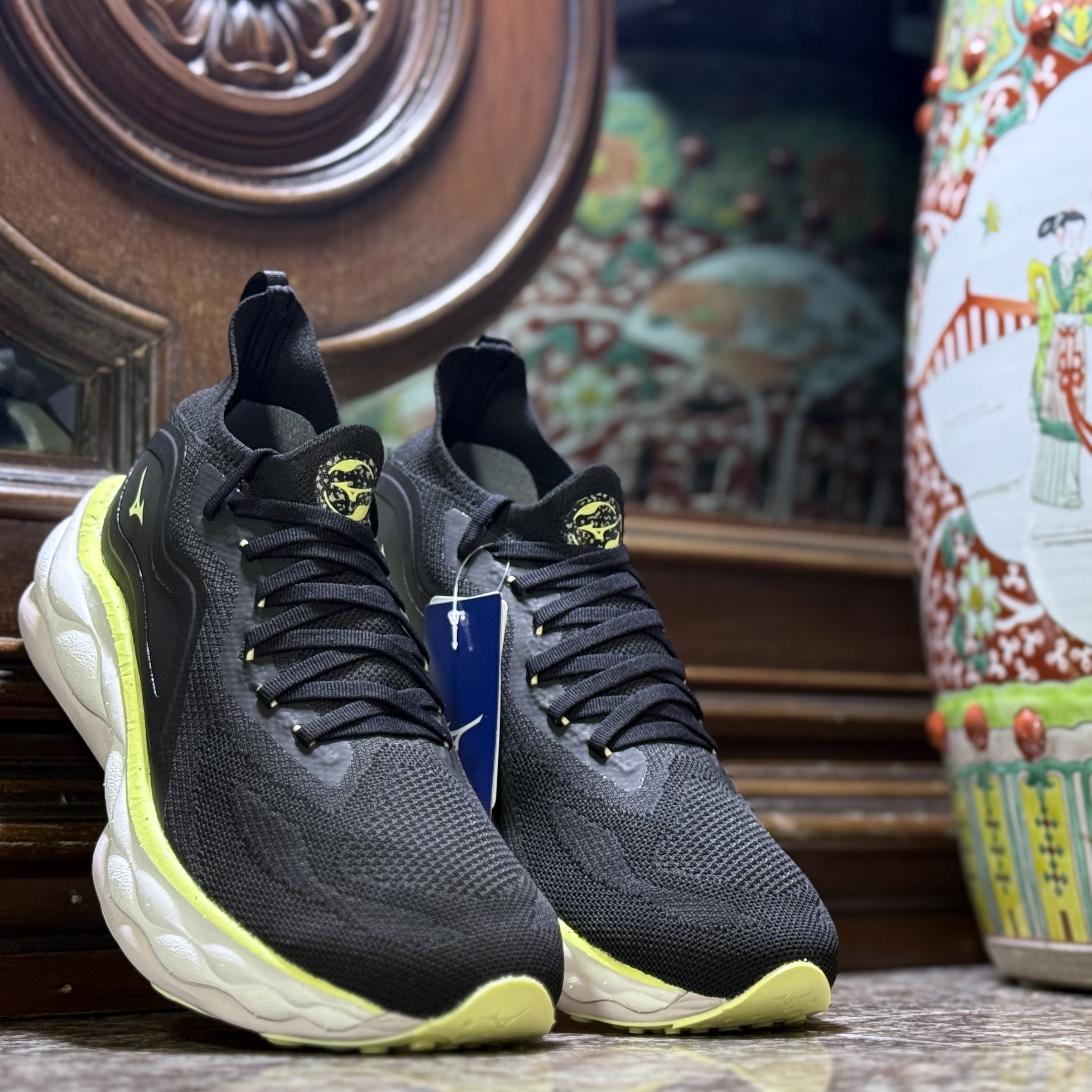 รองเท้าวิ่ง Mizuno Wave Neo Ultra (M9.5/10.5US)