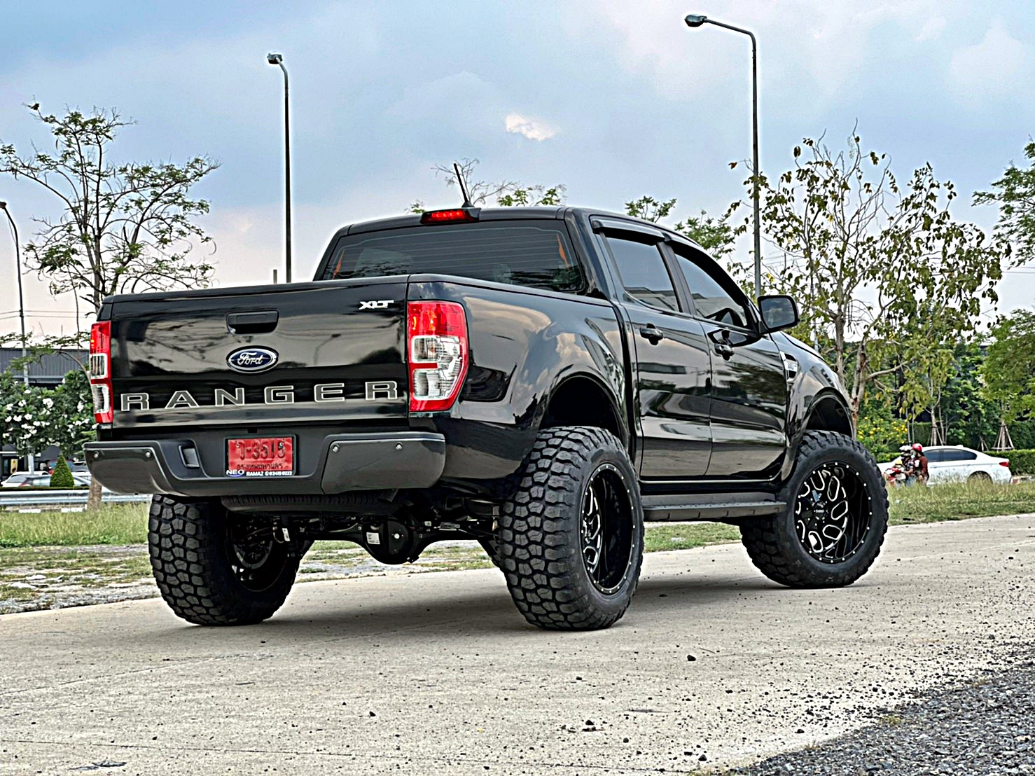 FORD ทรงเมกา ขอบ20 ลายใหม่ที่ STEP9