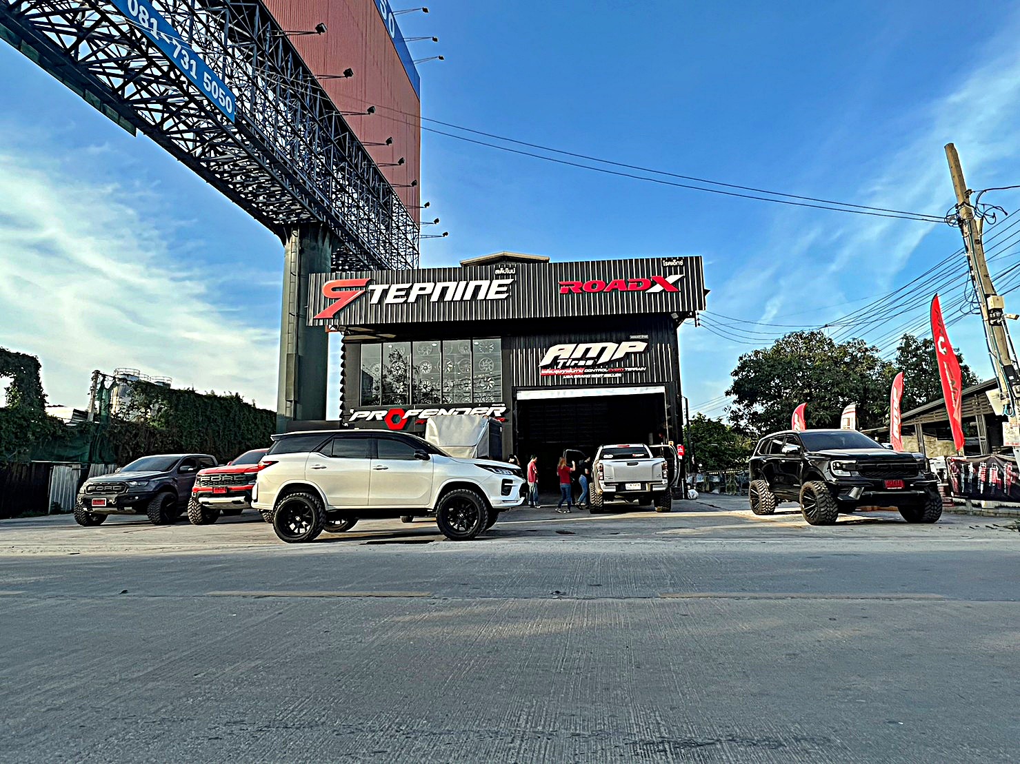 TOYOTA FORTUNER อยุธยา แต่งทรงเมกาที่ STEP9