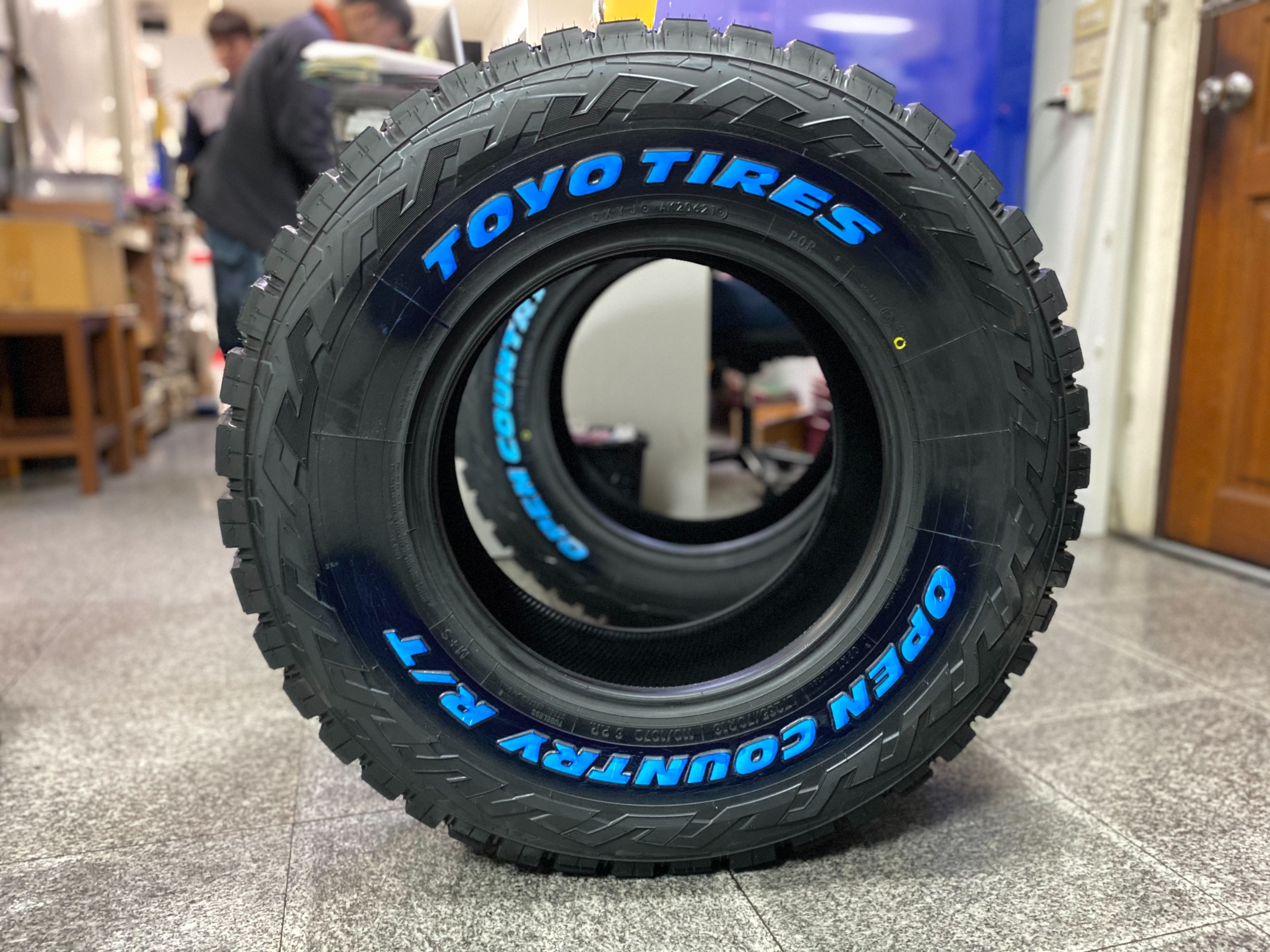 TOYO OPENCOUNTRY RT 305/55-20 ราคาถูกที่สุด STEP9