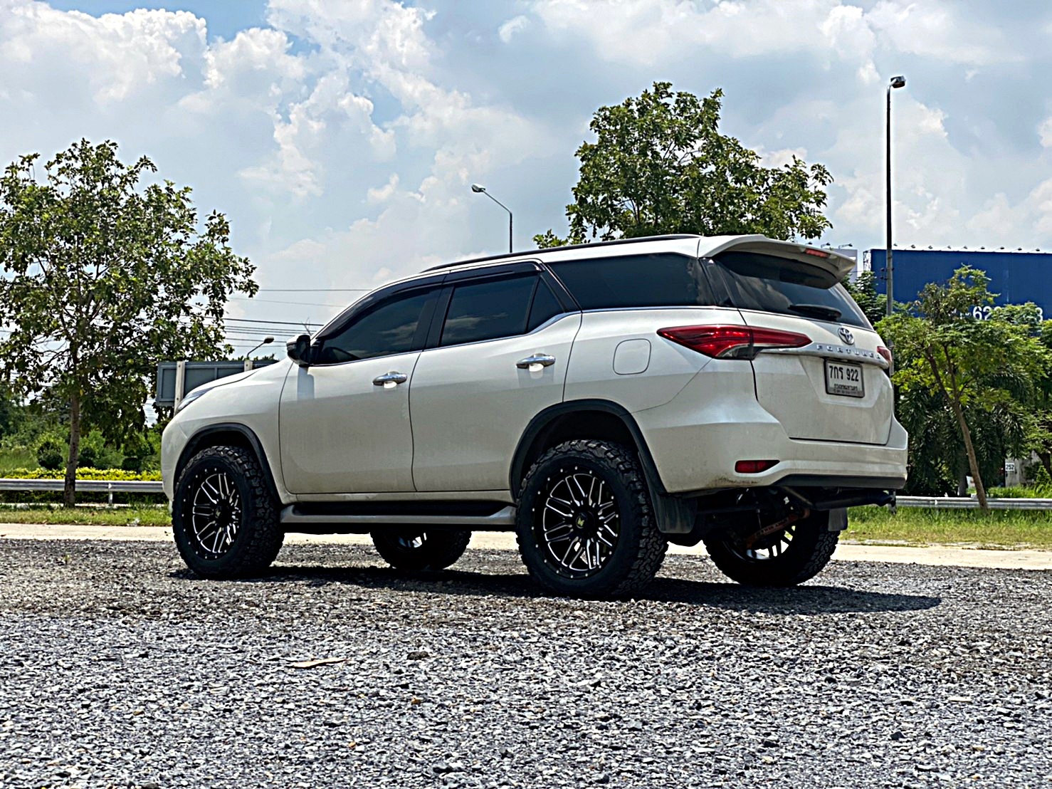 FORTUNER ล้อขอบ20 OFFROAD ที่ STEP9