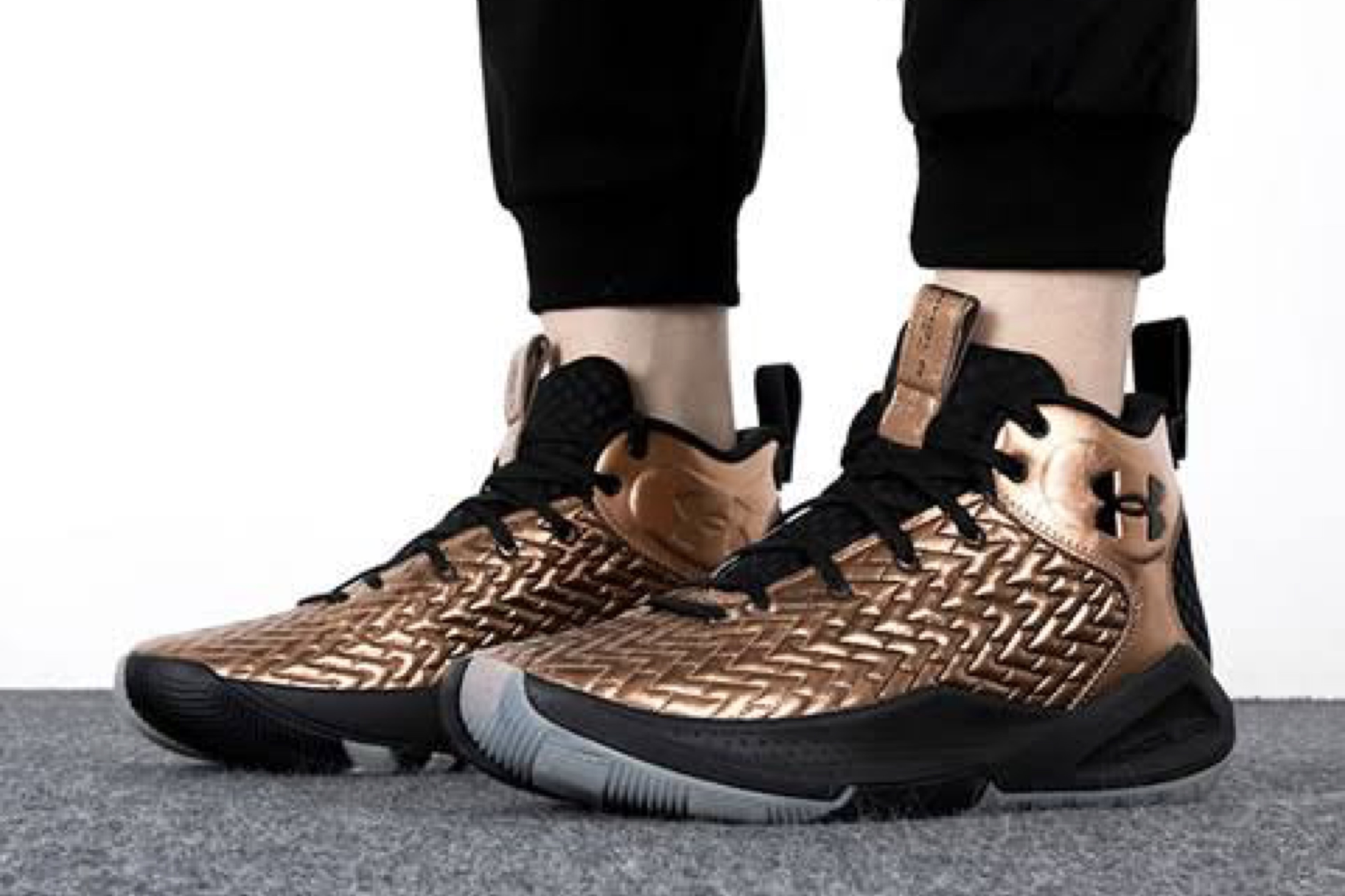 รองเท้าบาส Under Armour HOVR Havoc 4 Clone NM4 ‘EXCLUSIVE’ (M7.5US)