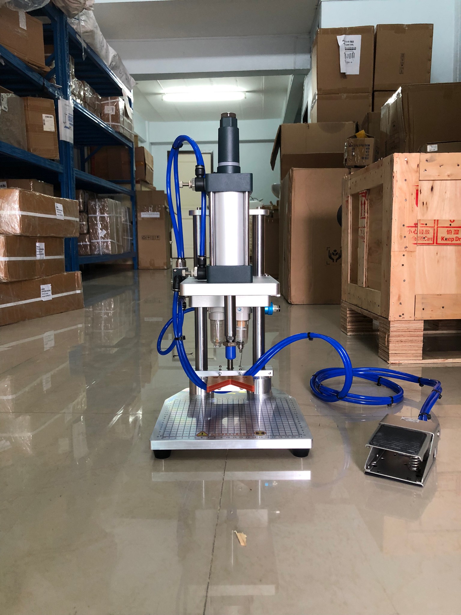 🌈15921 เครื่องตอกฝาขวดน้ำหอมหลังจากหนีบฝาด้านใน CTY-02