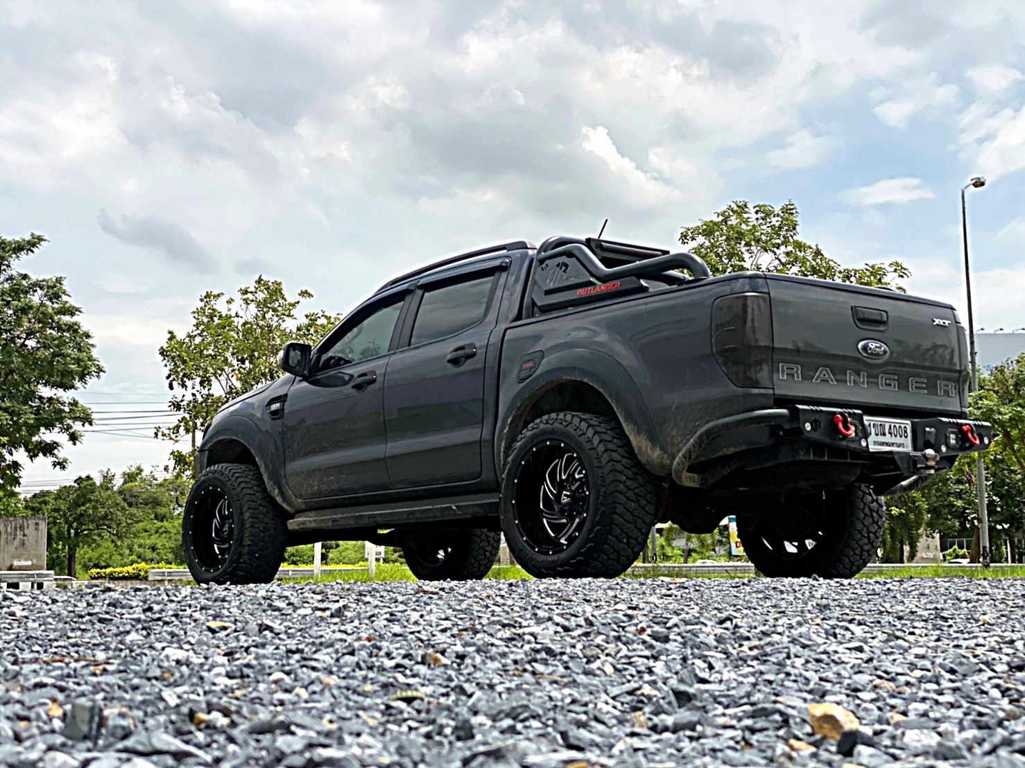 FORD จัดชุดใหม่ ทรงเมกาที่ STEP9