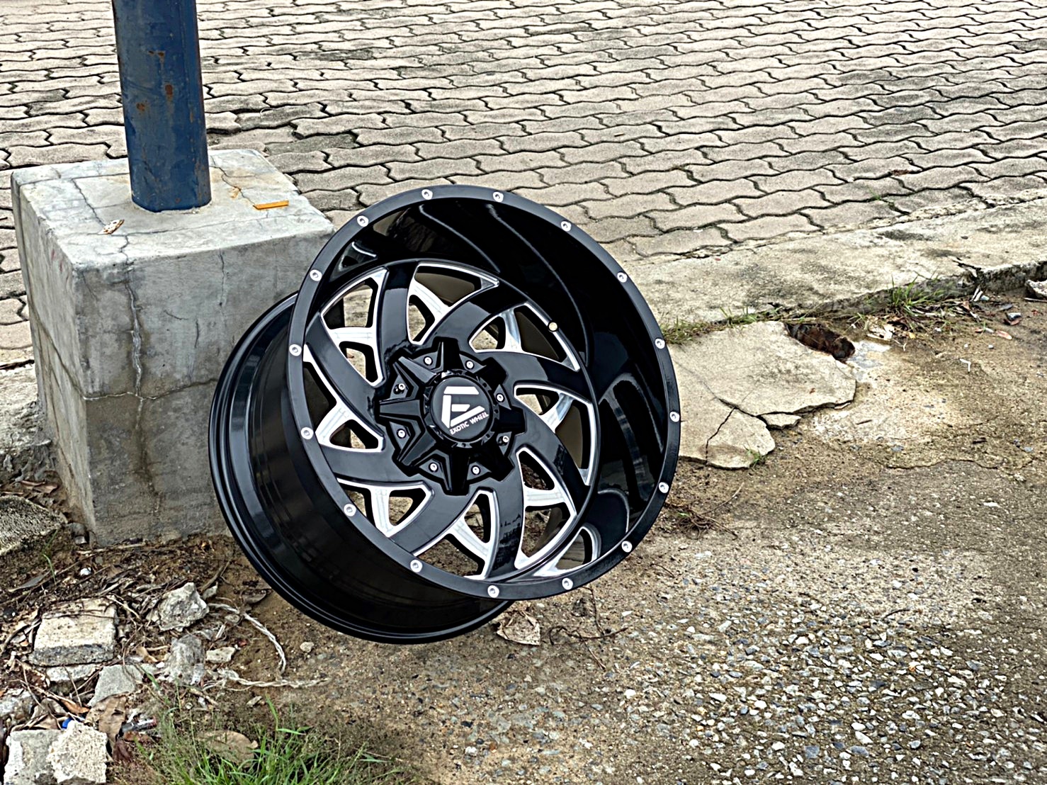 มาใหม่ EAGLE BL005 ขอบ20