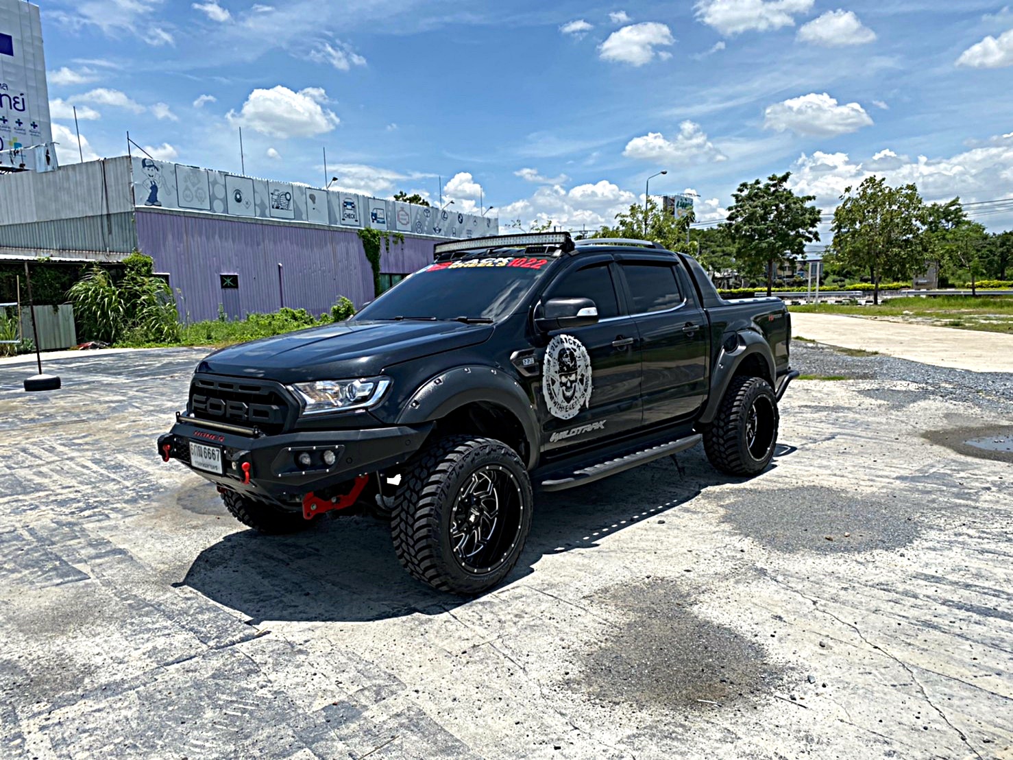 FORD WILDTRACK ทรงเมกา