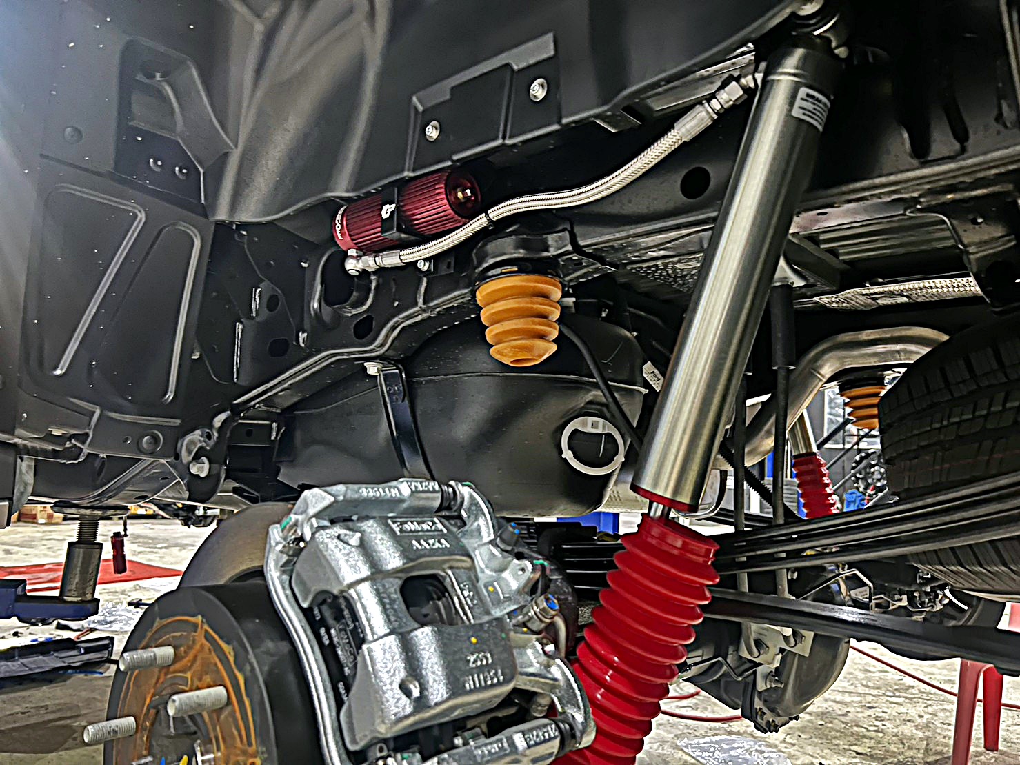 FORD RANGER NEXTGEN เน้นสเป็ค ล้อไม่ยื่น ยางใหญ่