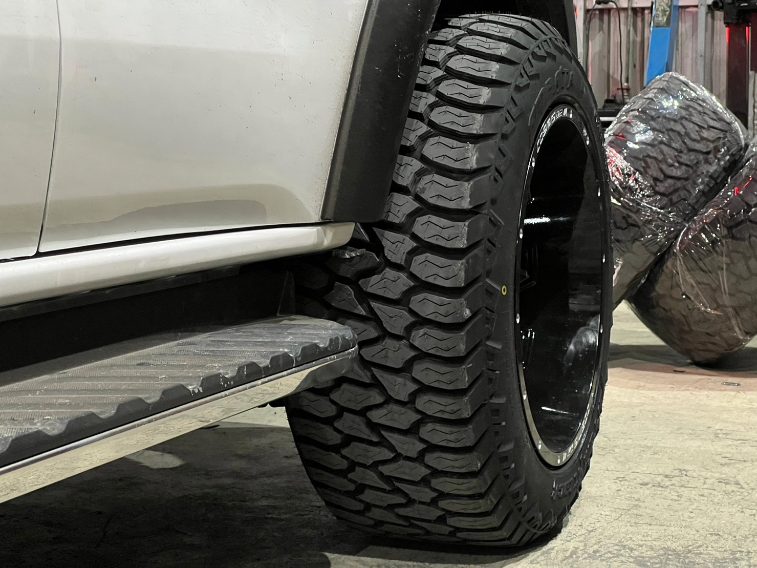 FORD EVEREST NEXTGEN ชุมพร แต่งทรงเมกาที่ STEP9