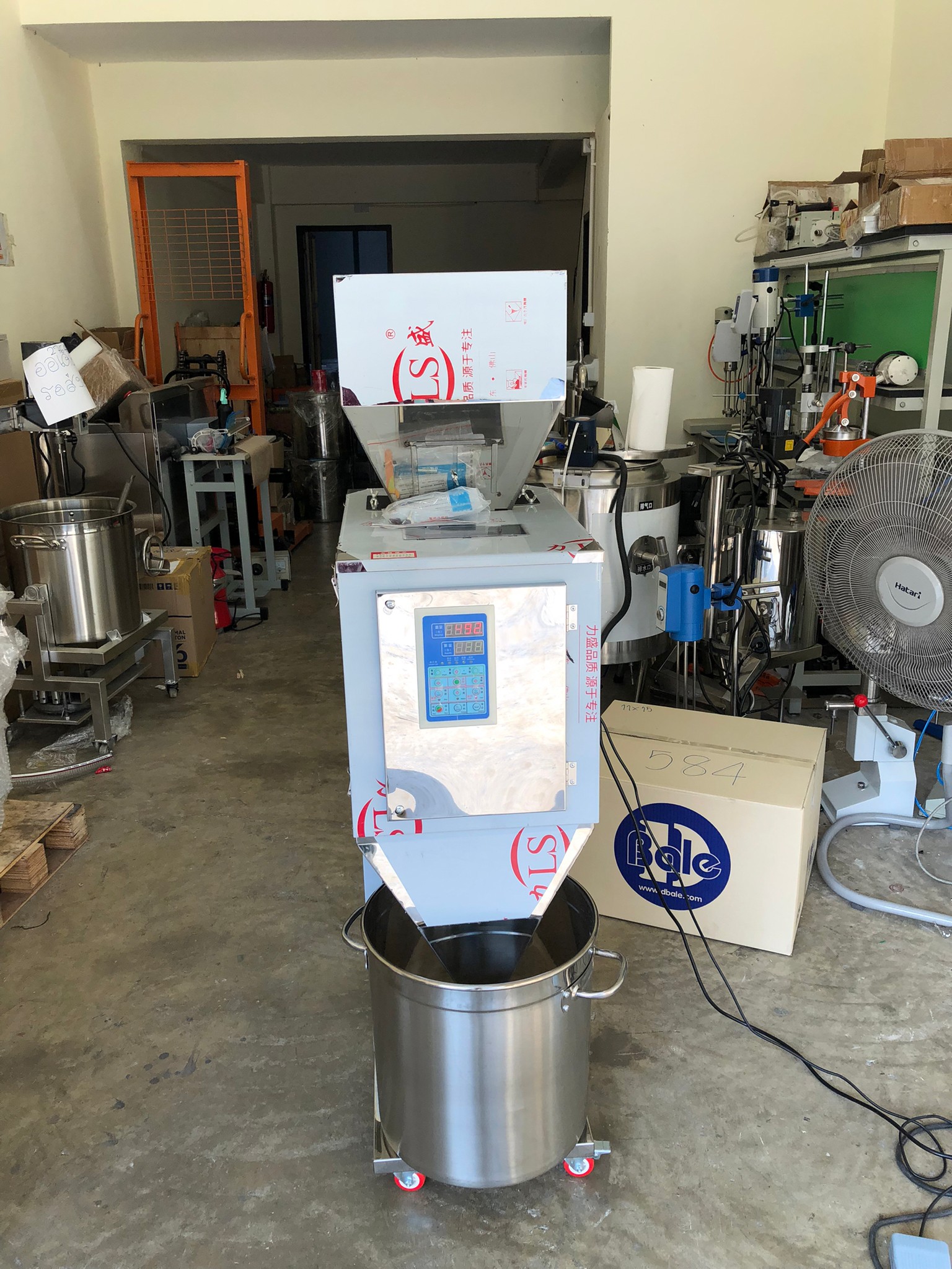 เครื่องบรรจุเมล็ด ผง และวัตถุดิบ DTT