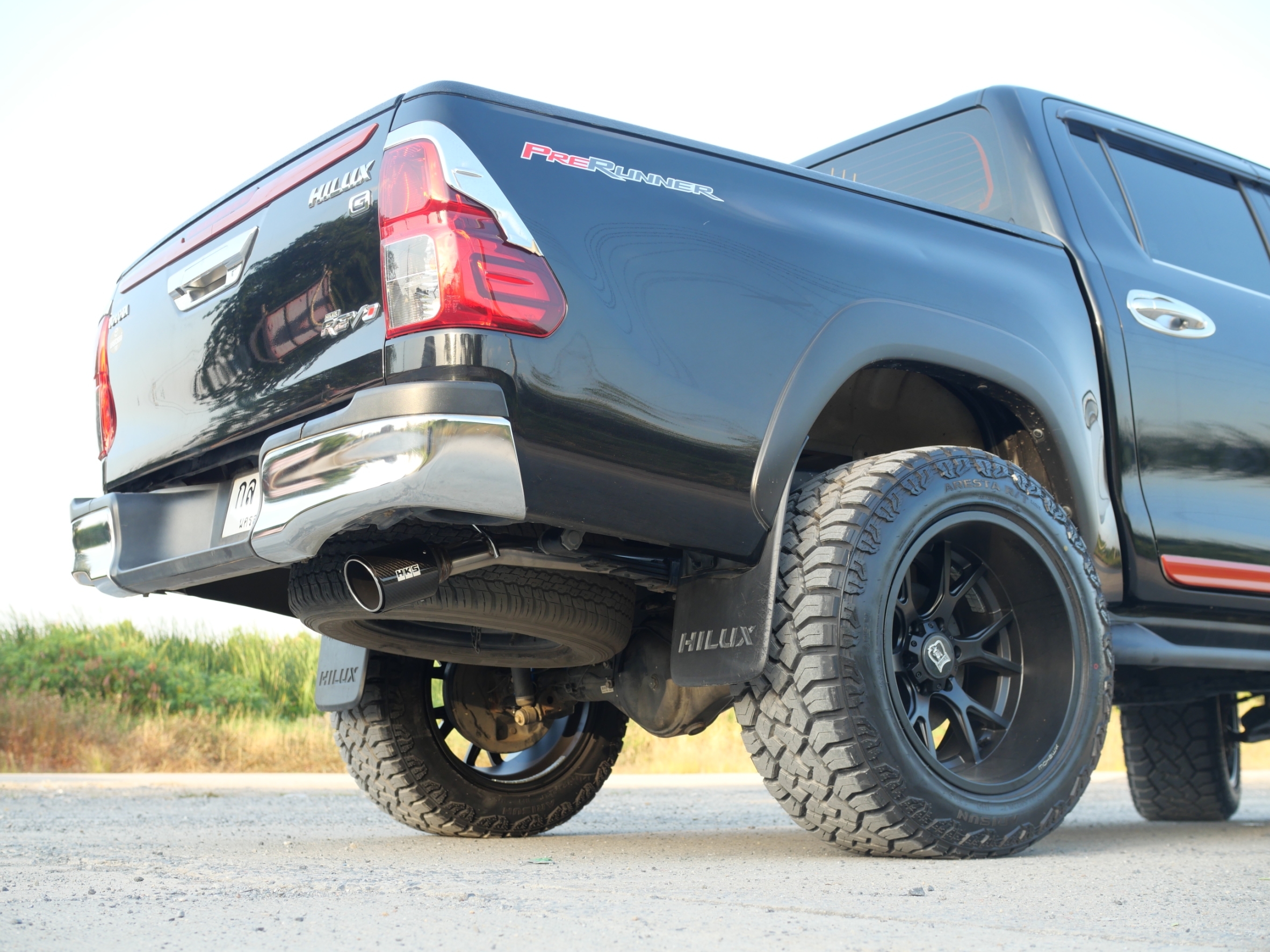 ท่อ HKS สำหรับรถ Toyota Revo