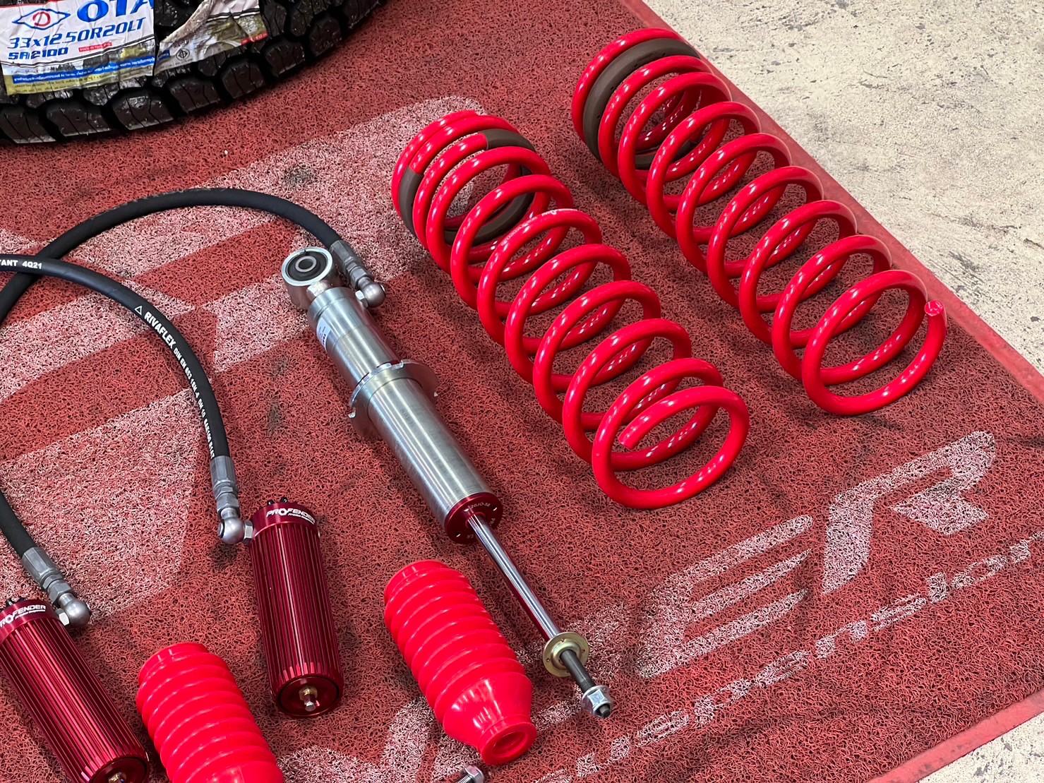 ISUZU MU-X แต่งทรงเมกาที่ STEP9