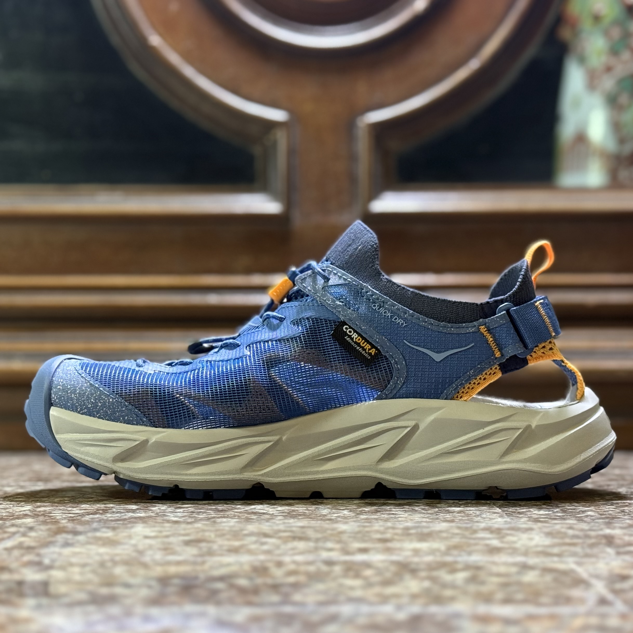 รองเท้า HOKA Hopara 2 ‘Foggy Night/Stardust’ (M8.5/9/9.5/10US)