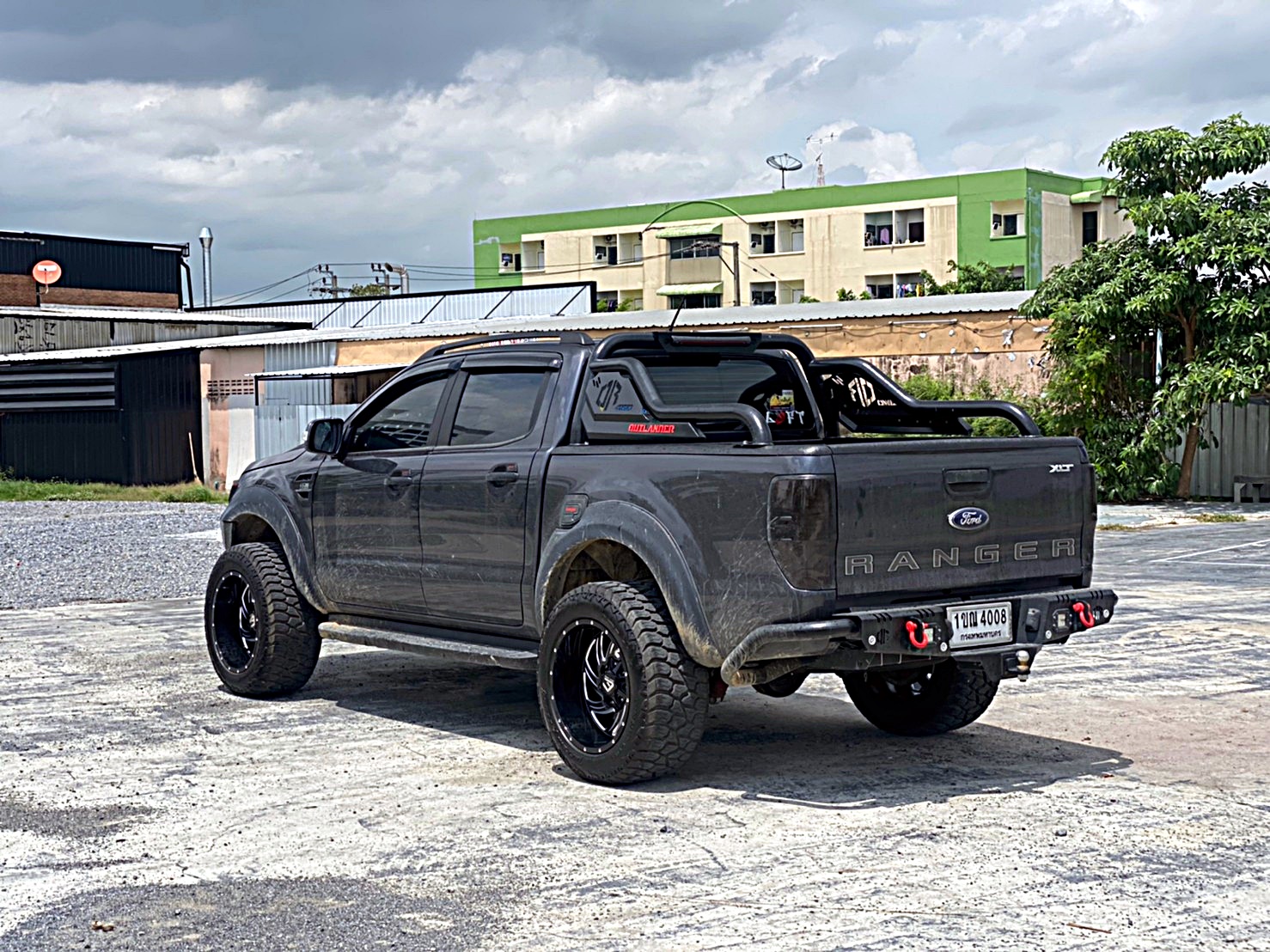 FORD จัดชุดใหม่ ทรงเมกาที่ STEP9