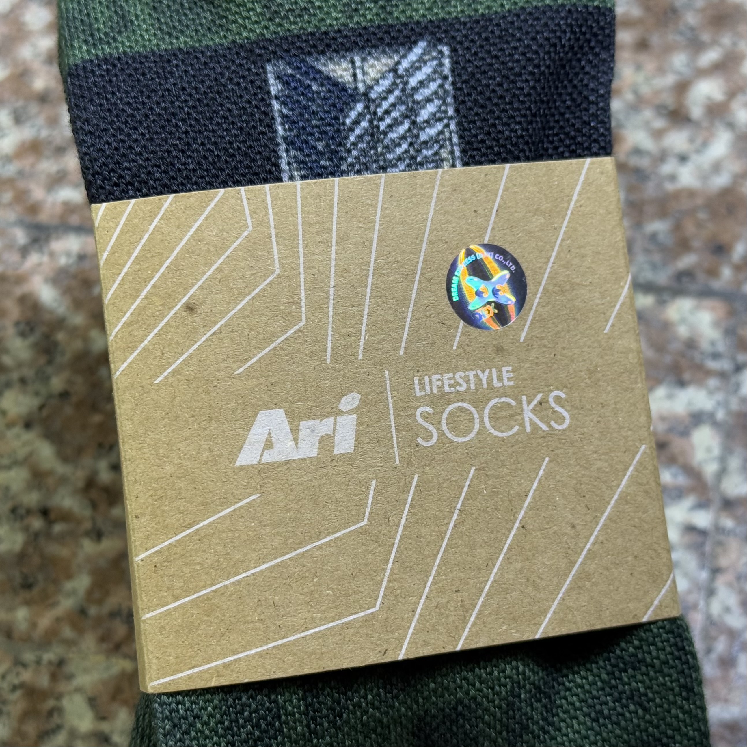ถุงเท้าวิ่ง Ari X AOT Running Socks LIMITED ‘GREEN’