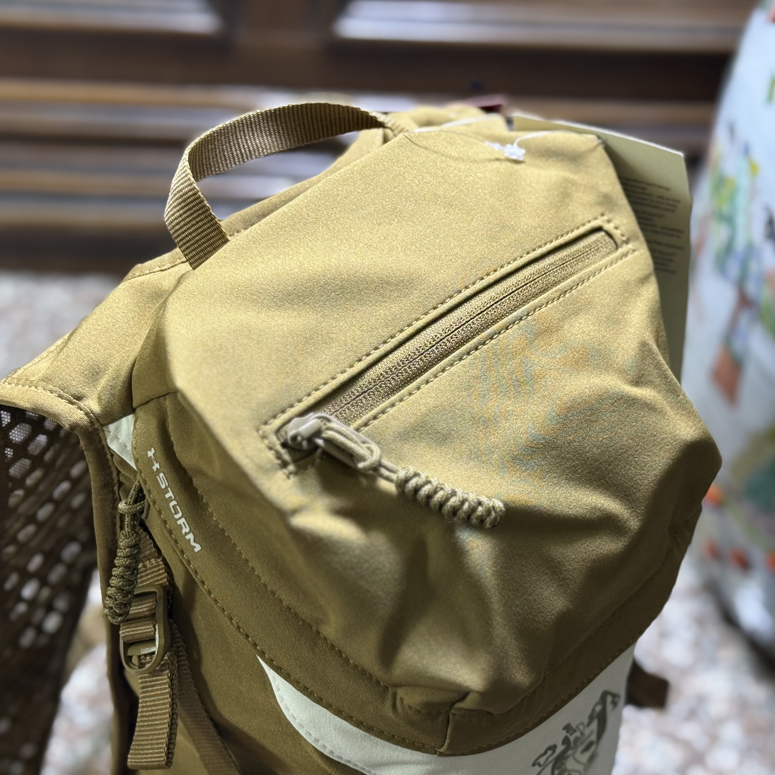 กระเป๋า Under Armour Flex Trail BackPack ‘COYOTE’ (13L)
