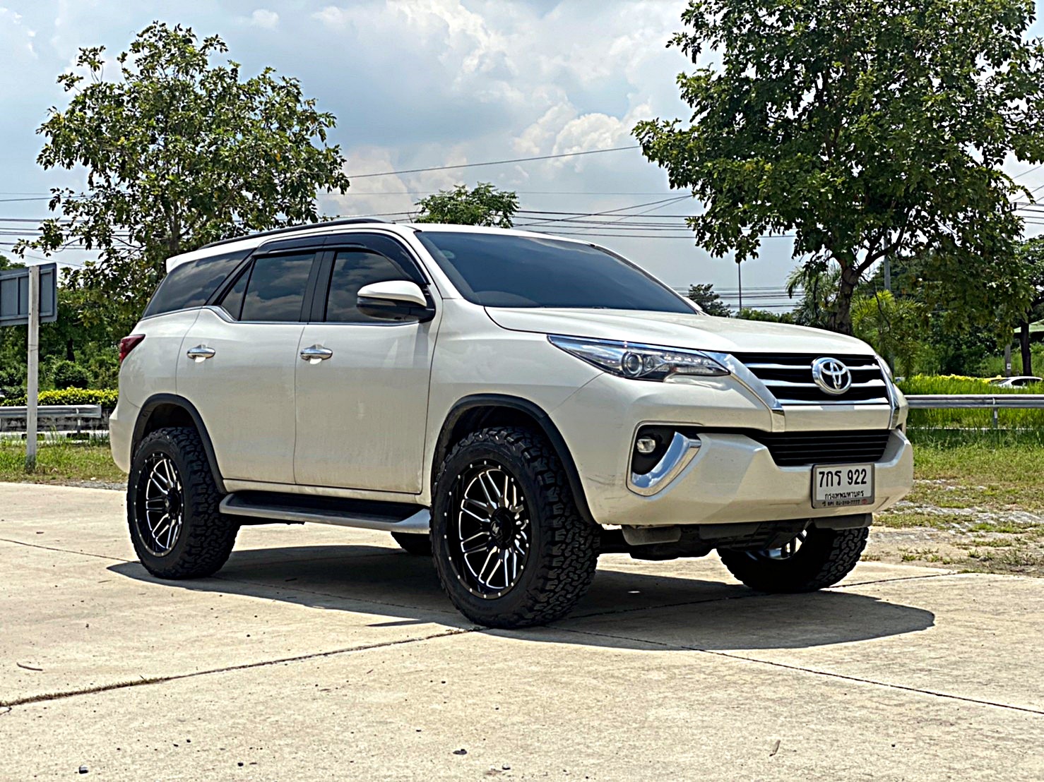 FORTUNER ล้อขอบ20 OFFROAD ที่ STEP9
