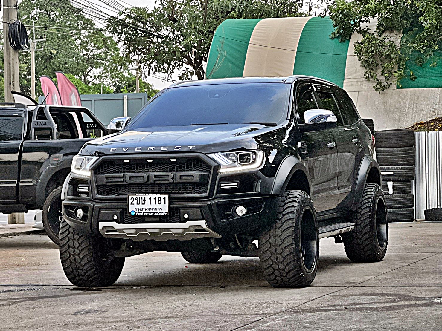 HOSTILE H120 ใส่ EVEREST แนวเมกา