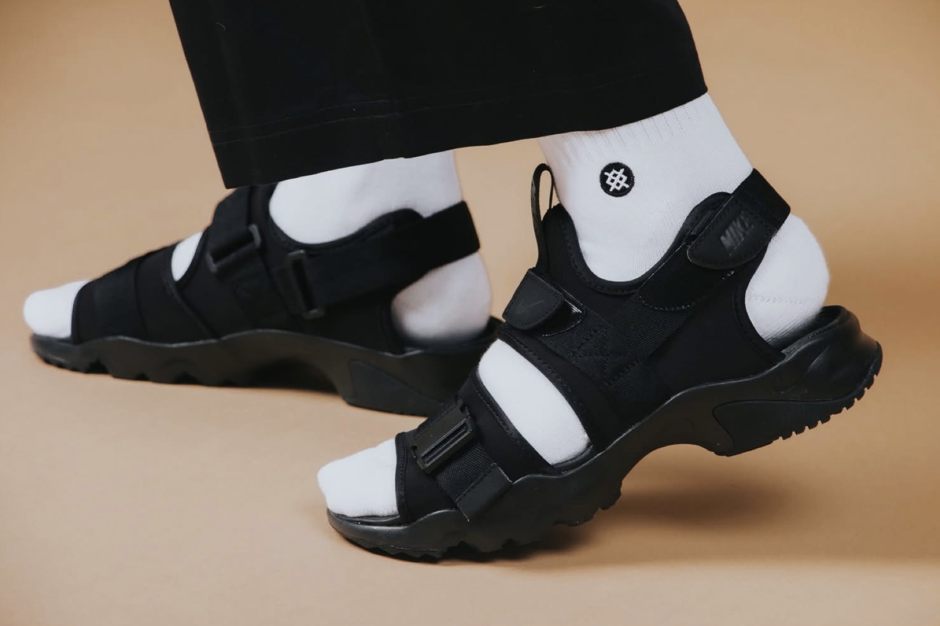 รองเท้า Nike Canyon Sandal ‘TripleBlack’ (M10/11US)