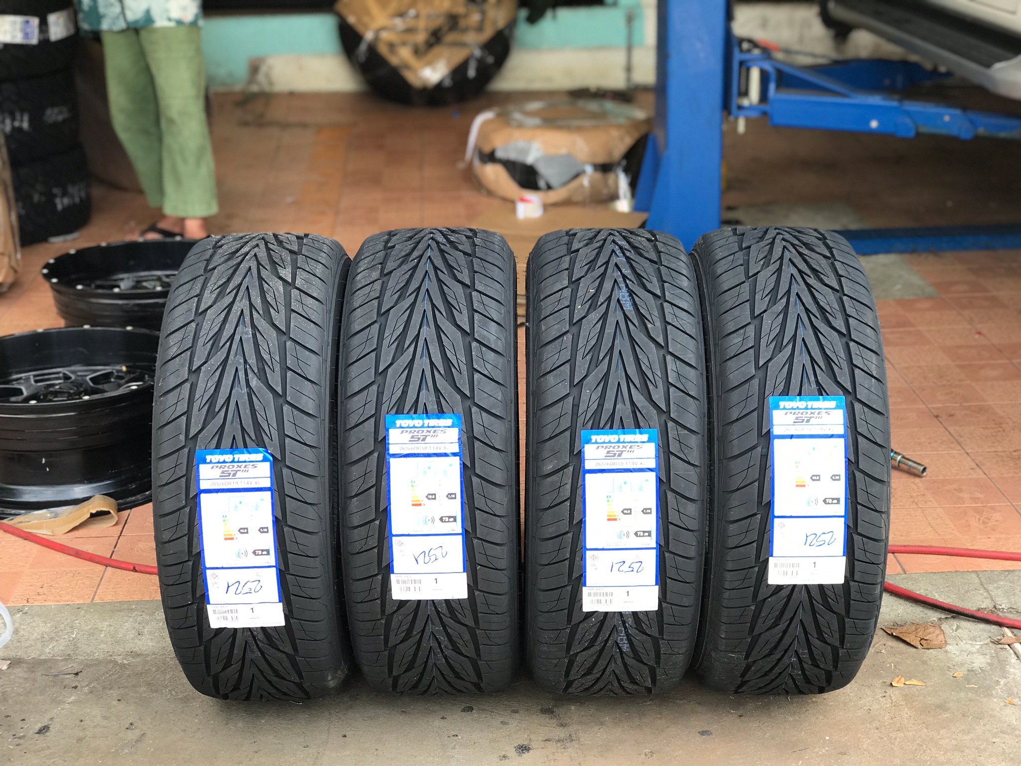 TOYO ST3 265/60-18 ราคาพิเศษ ที่ STEP9