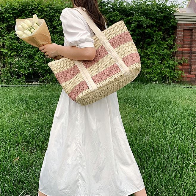 กระเป๋าสะพายข้าง กระเป๋าแฟชั่นผู้หญิง กระเป๋าคาเฟ่ กระเป๋าแฟชั่นเกาหลี กระเป๋าลายทาง