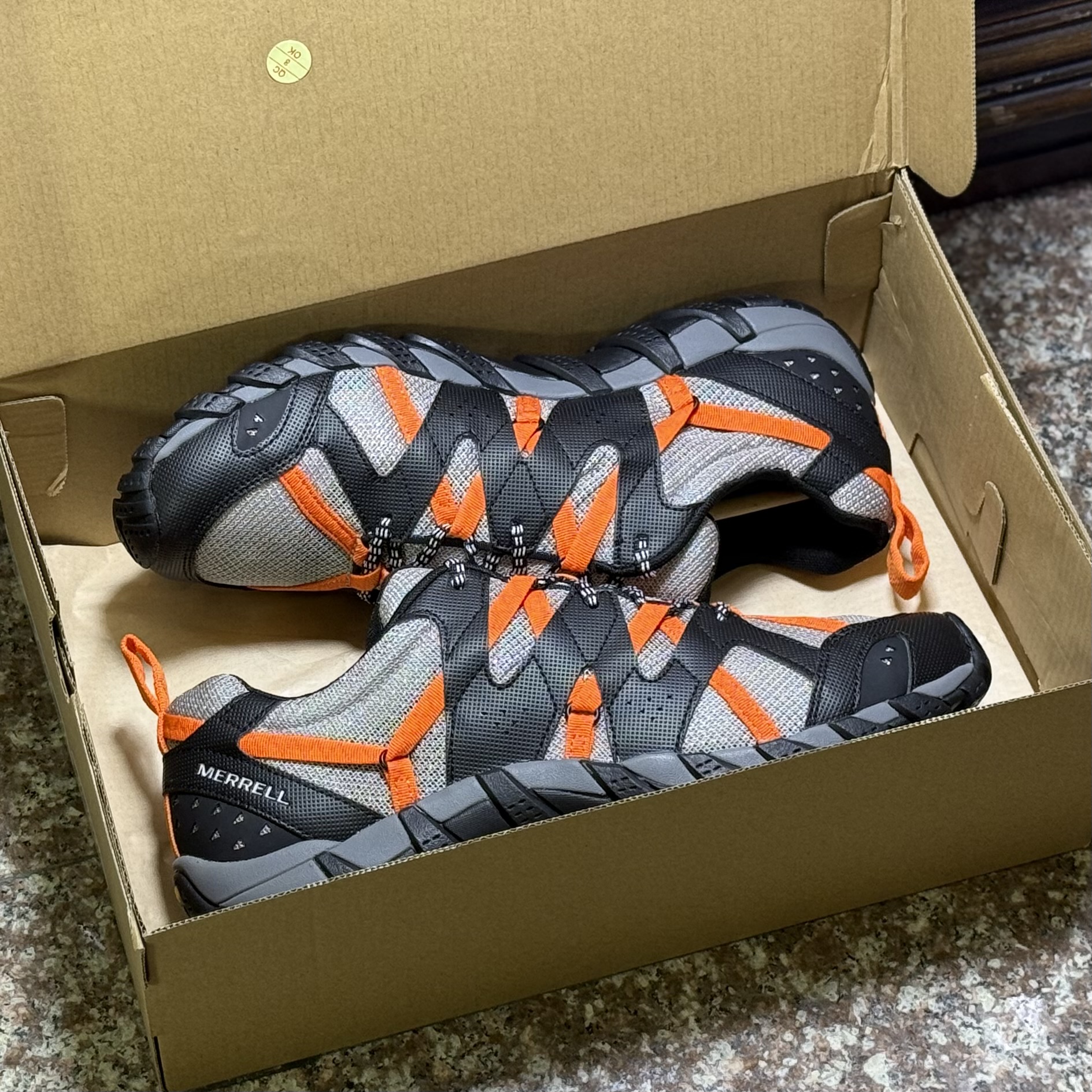 รองเท้าวิ่งเทรล Merrell WaterPRO Maipo 2 ‘Black/Papaya’ (M9/11US)