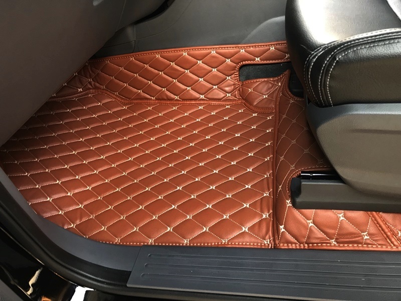 พรมปูพื้นรถยนต์6D NEW BT-50 CAB รุ่น VIP สีน้ำตาล เต็มคัน