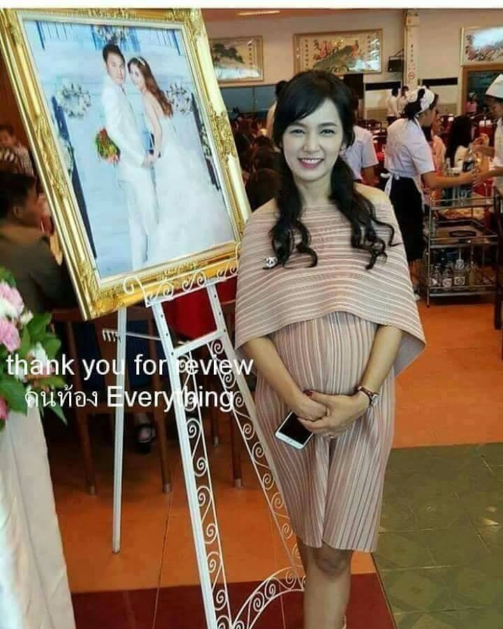 ชุดออกงานคนท้อง : ชุดคลุมท้องออกงาน, ชุดออกงานคนท้อง, ชุดราตรีคนท้อง
