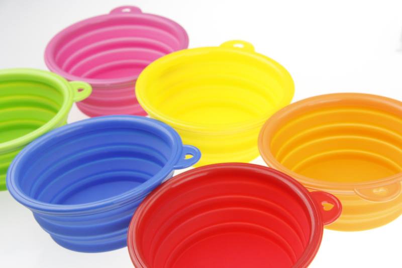 ถ้วยน้ำแบบพกพาดีไซน์ล้ำ