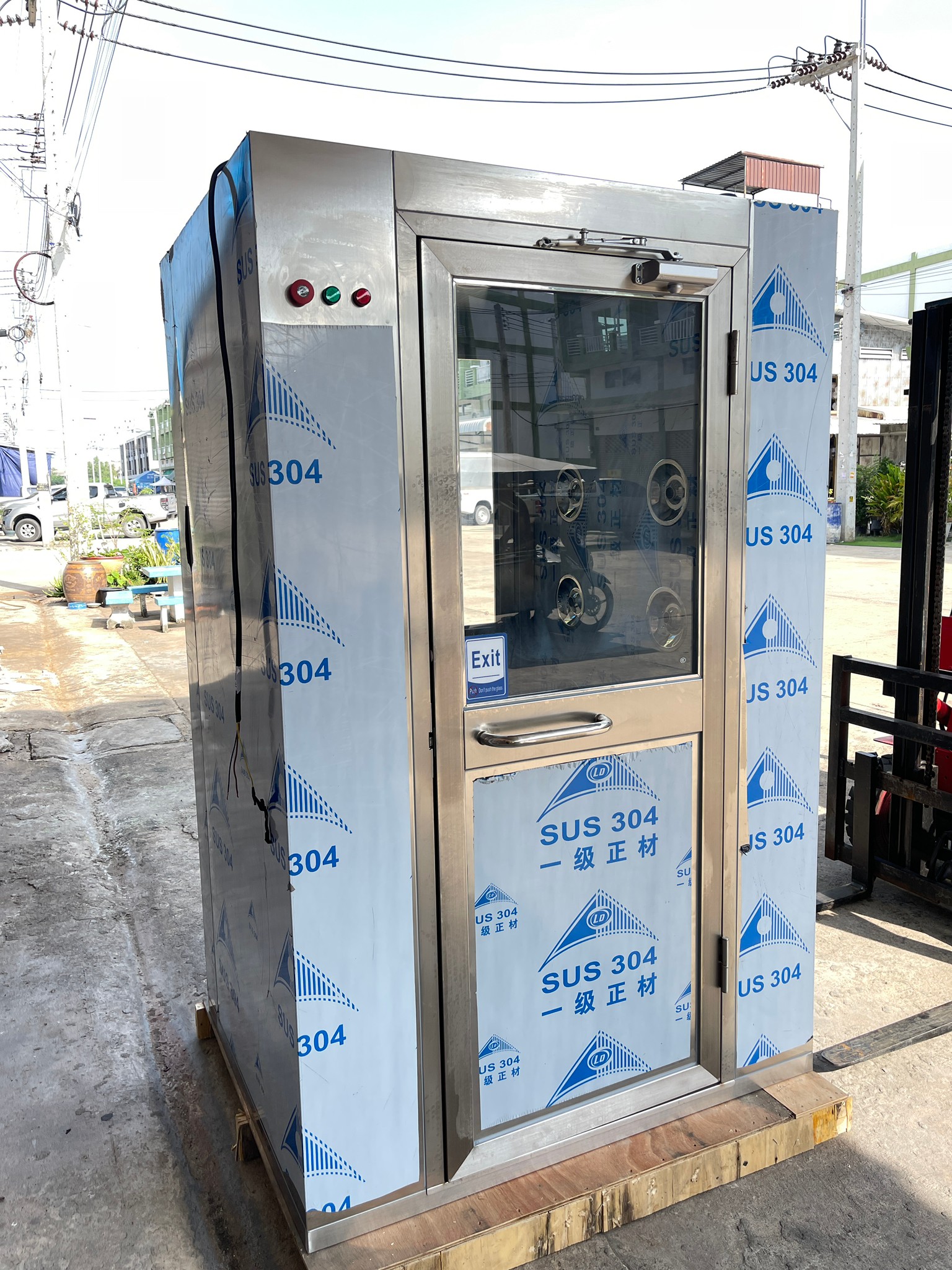 ตู้เป่าลมทางเข้าห้องคลีนรูม Air Shower BFS-FLS