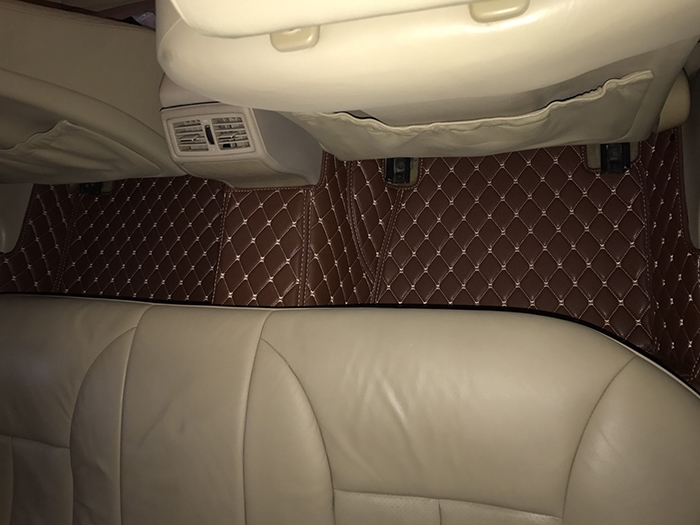 พรมปูพื้นรถยนต์ BENZ E230 W210 ปี1995-03 พรม6D สีน้ำตาลเข้ม เข้ารูป เต็มคัน 3ชิ้น