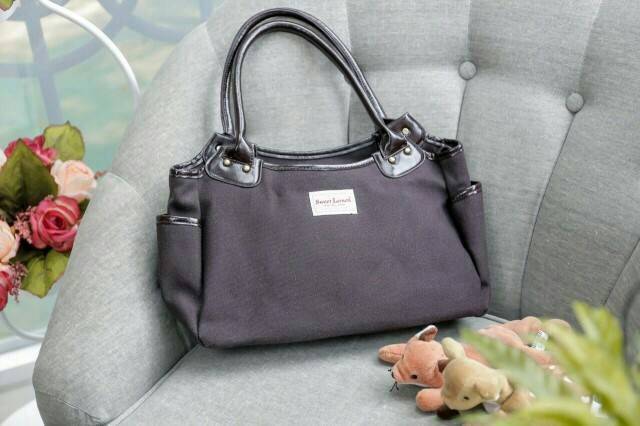 กระเป๋า ^^