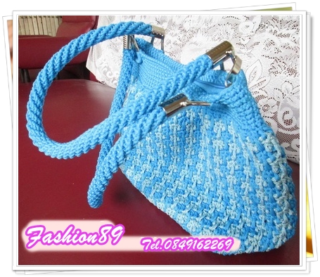 กระเป๋าเชือกร่ม (paracord bag) สีฟ้า