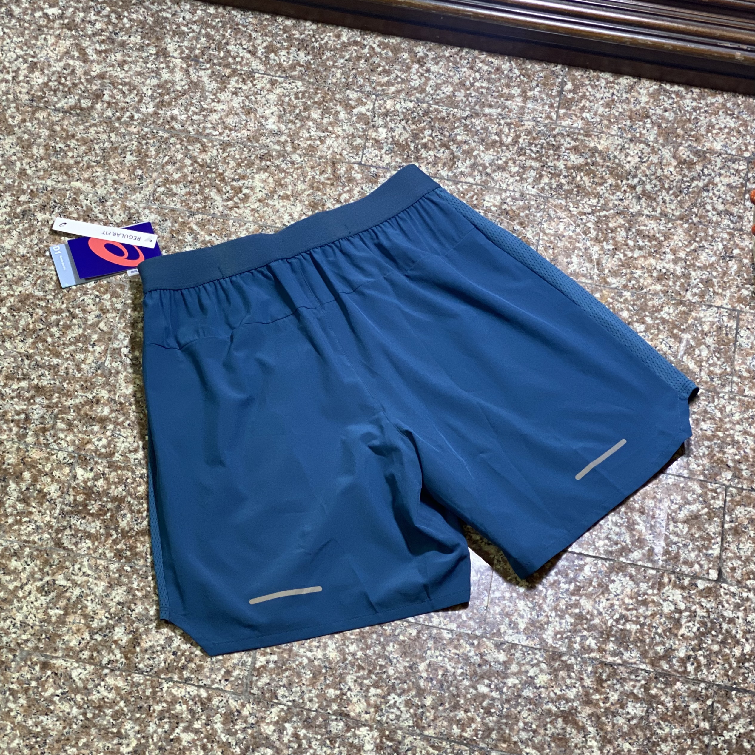 กางเกงวิ่ง ASICS Road 7” Running Shorts (L)