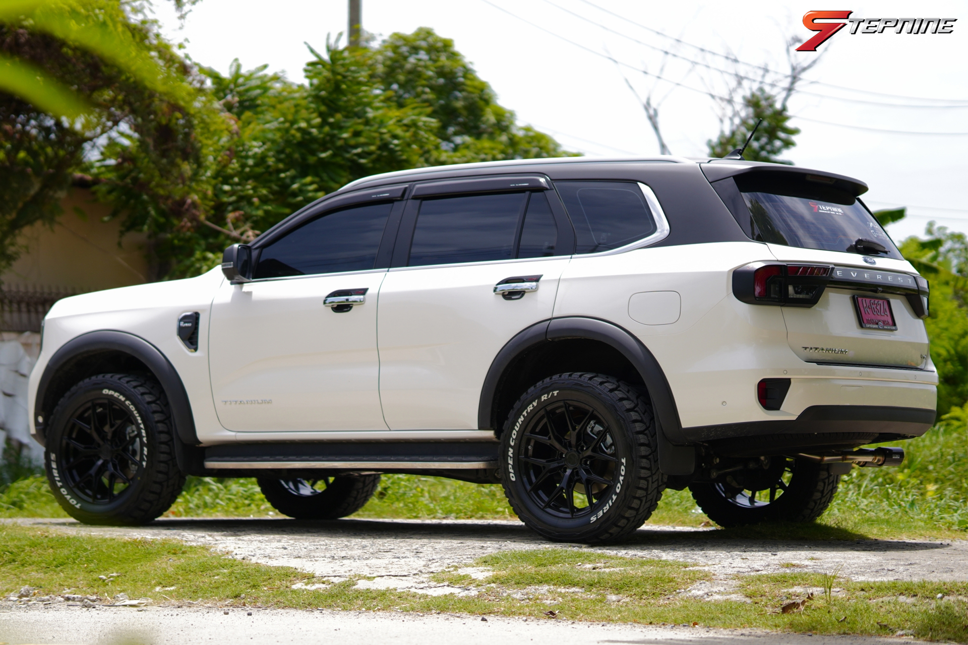 FORD EVEREST NEXTGEN เดิมๆไม่ยก ทรงวัยรุ่นดูไบ