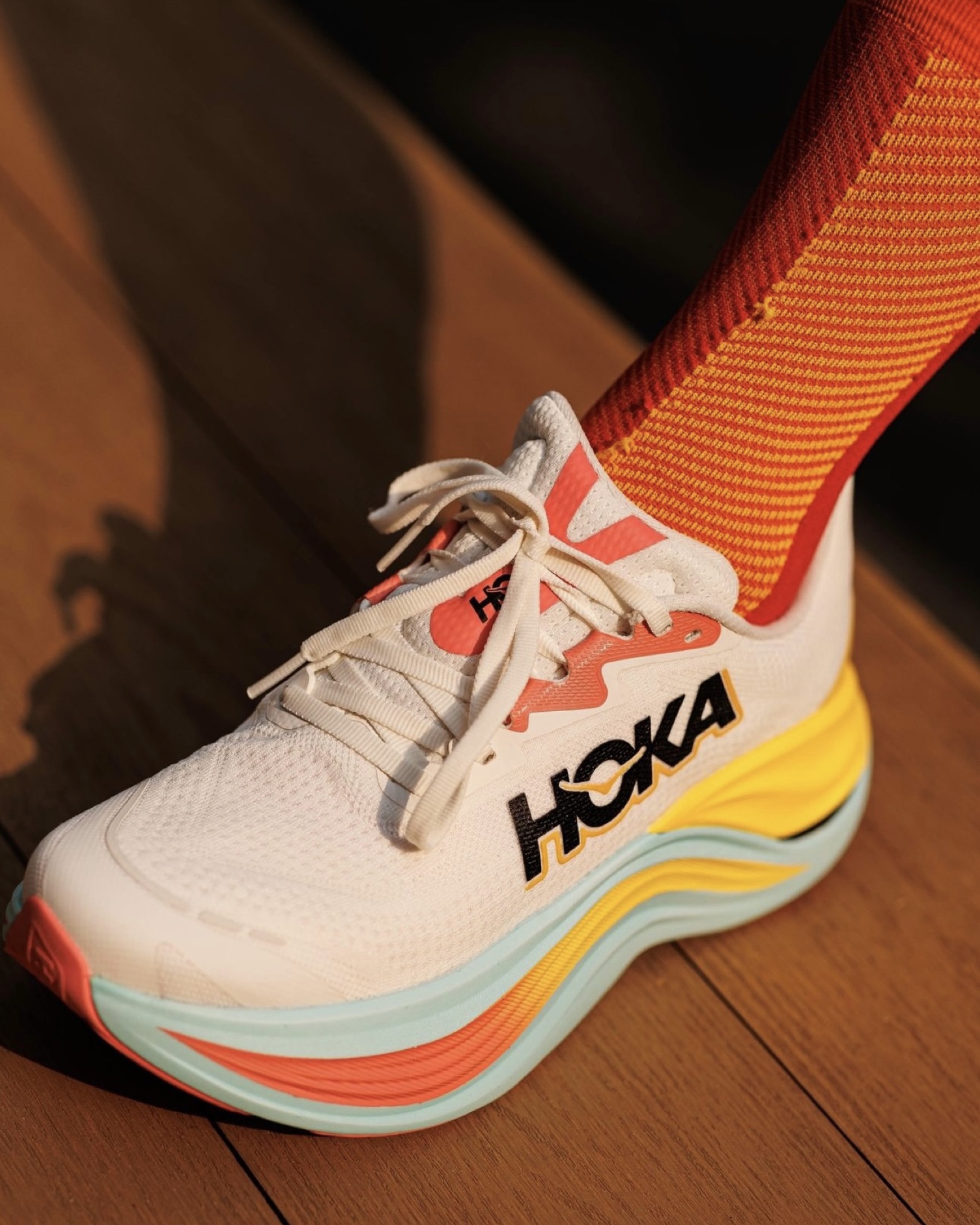 รองเท้าวิ่ง HOKA Skyward X Women #มือ2 (W8.5US)