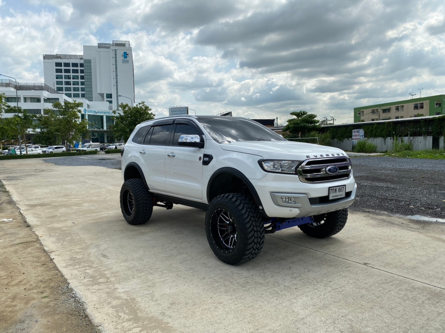FORD EVEREST ยก6นิ้ว จัด FULLSET ที่ STEP9
